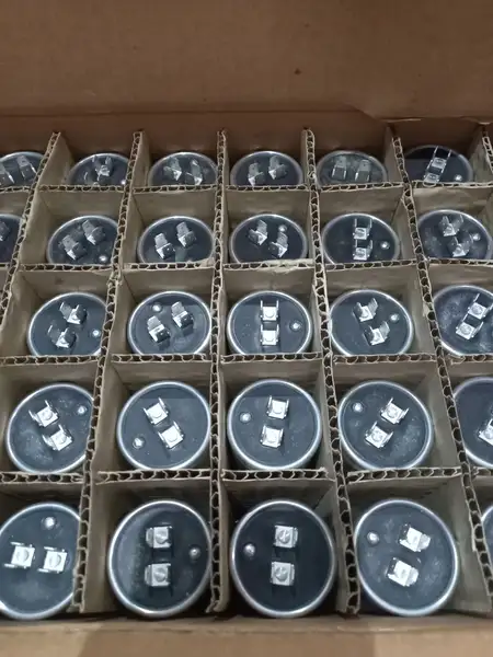 خازن 40 میکرو فاراد کولر گازی بانک خازنی برند مارکون ژاپنی