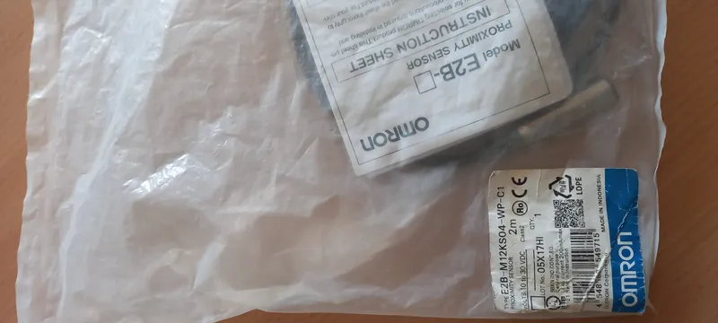سنسور مجاورت القایی امرون omron  ژاپن اصل  قطر 12 میلیمتر ی proximity switch gallery1