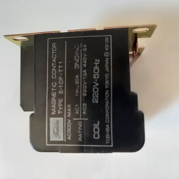 مینی کنتاکتور 9 آمپر توشیبا ژاپن 3 کنتاکت باز یک کنتاکت بسته مخصوص پمپ آب